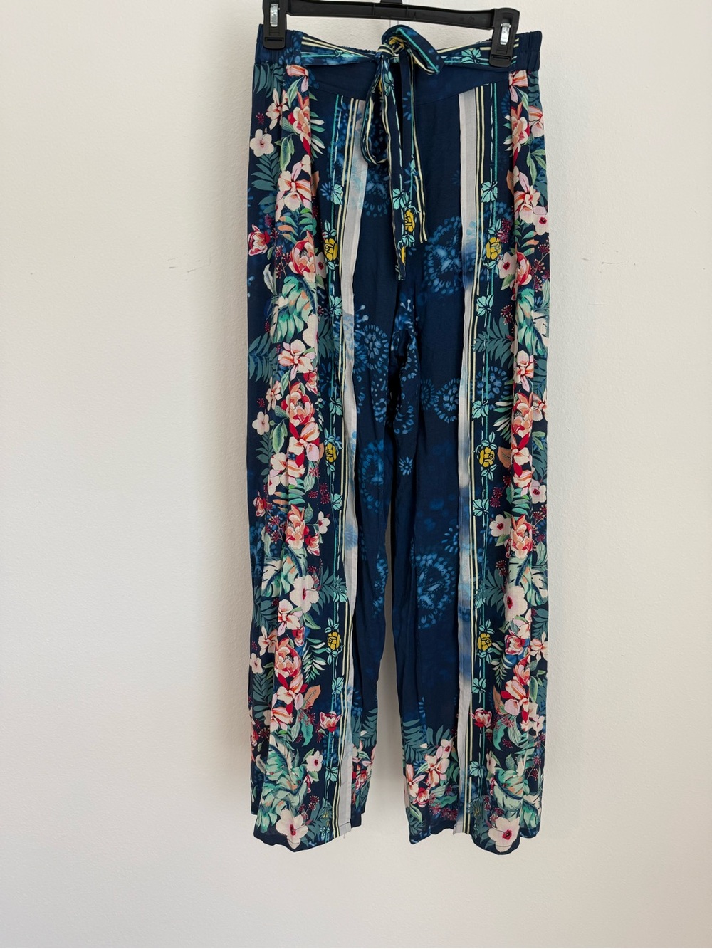 Johnny Was Navy Floral Wide Leg Pants Tall